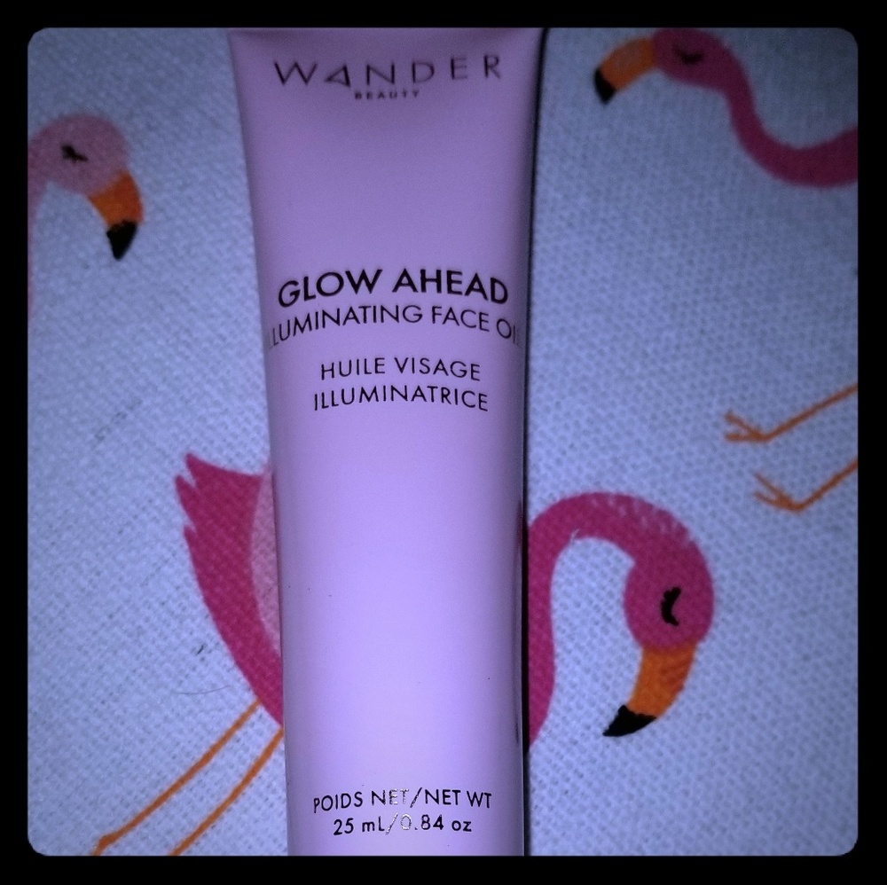 Sold-Wander luminating facial oil